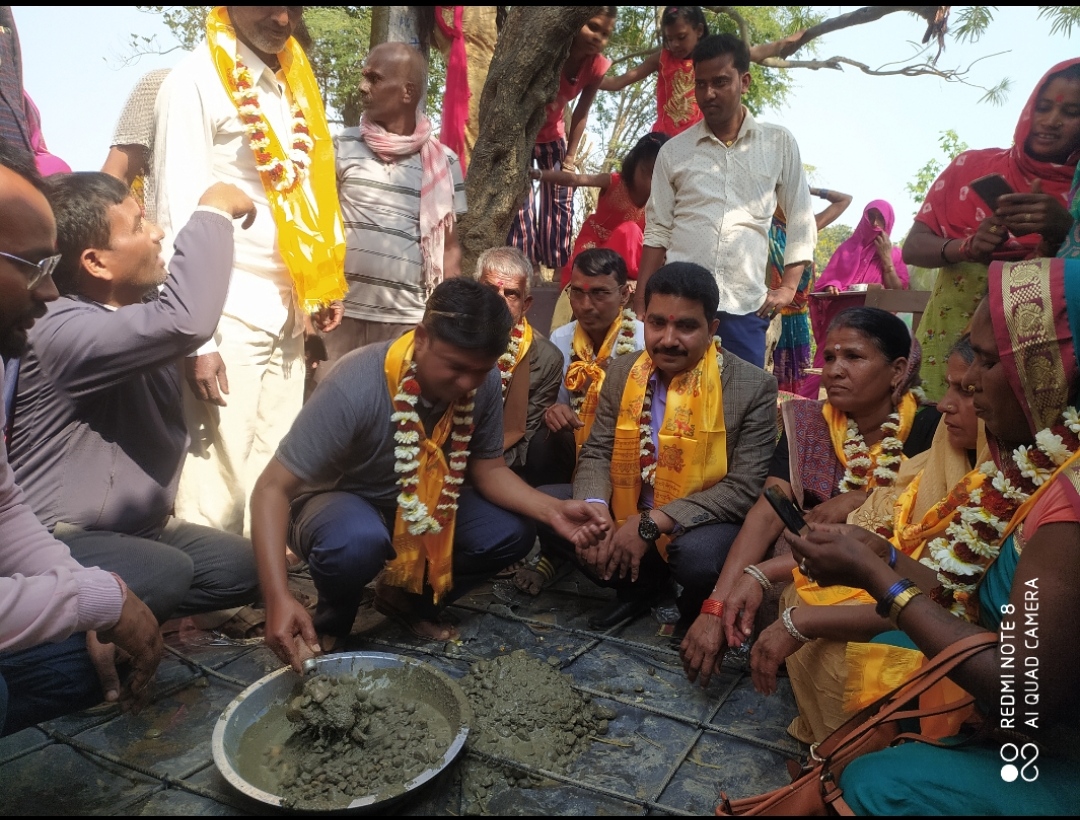 सखुवानानकारकट्टी २ मा ३७५ मिटर लम्बाईको आर.सि.सी.पक्की ढलान सुरु