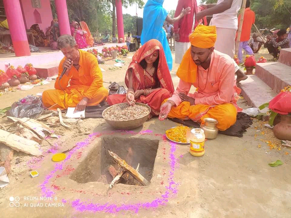 सखुवानान्कारकट्टी ४ सिमराहामा रामजानकी ब्राण प्रतिष्ठान तथा मुर्ति अनावरण कार्यक्रम सम्पन्न
