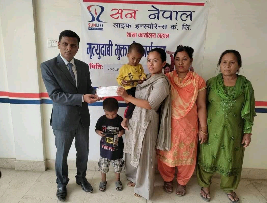 प्रबन्धक महतो द्वारा पीडितलाई सहजै मृत्यु दावी भुक्तानी