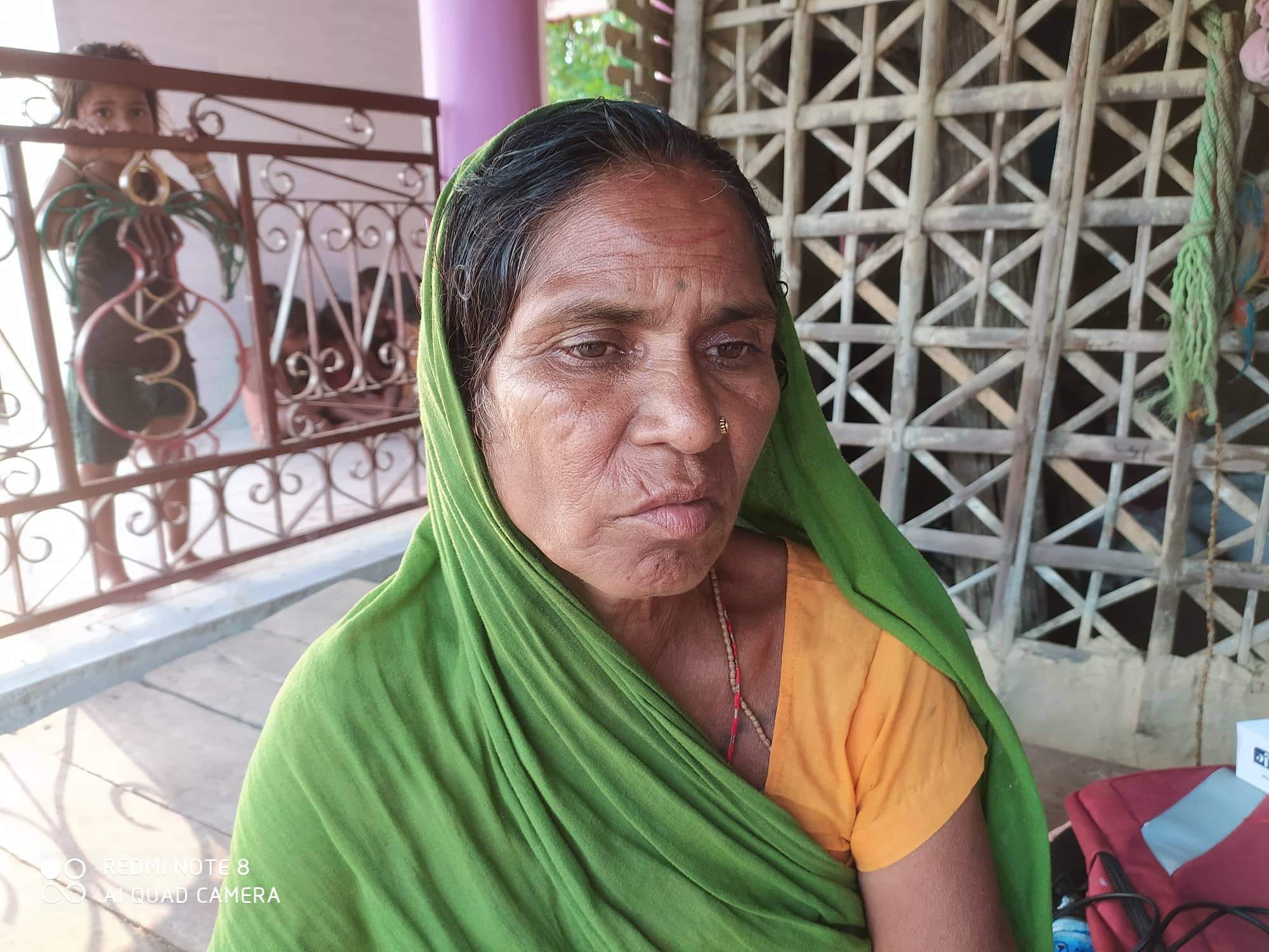 समान बेचेको पैसा मागन जादा महिला माथी निर्घात कुटपिट