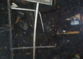 breaking news:लहानको टयार पसलम आगामी हुँदा लाखौं बराबर समान जलेर नष्ट