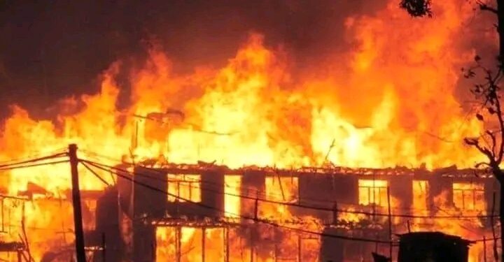 सप्तरीमा आगलागी हुँदा तीन जना घाइते