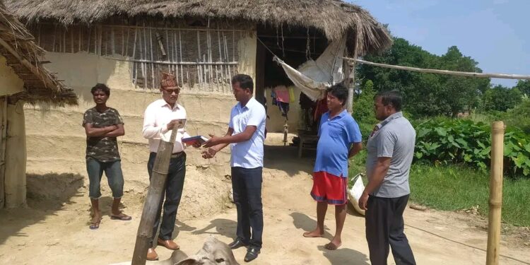 जसता वितरण अभियान अन्तर्गत लहान १९ नौडेगामा जारी