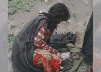 भेटिएनन् स्वास्थ्यकर्मी, खोलाकिनारमा शिशुबाध्यलाई जन्म दिन