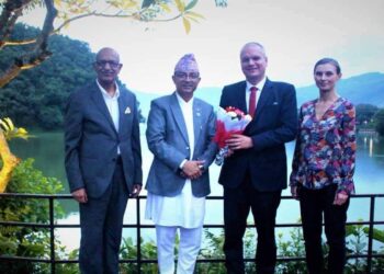 पोल्याण्डका राजदूत बुराकोव्स्की र पोखरा महानगरपालिकाका प्रमुख धनराज आचार्य बिच शिष्टाचार भेटवार्ता