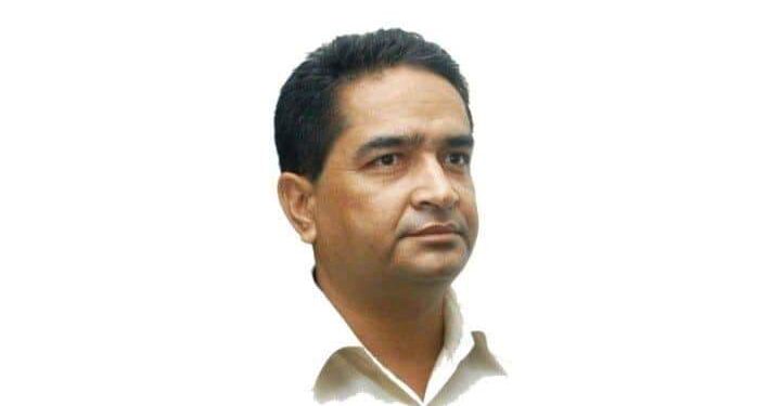 पत्रकार खेम भण्डारी रवि लामिछानेसँग चुनाव लड्ने घोषणा