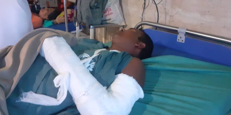 जनप्रतिनिधिको पुर्वाग्राही मनसायले गर्दा बोदे बर्साइन नगरपालिकाको खडकपुरमा दुईपक्ष बीच झड