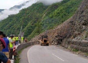 मुग्लिन-नारायणगढ सडक खण्ड पुनः अवरुद्ध