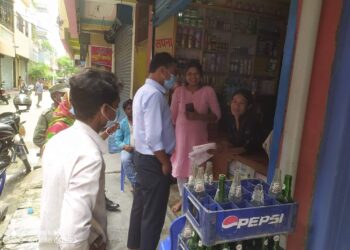 लहान सरसफाइ शखाद्वारा एक नम्बर रोडमा सरसफाइ