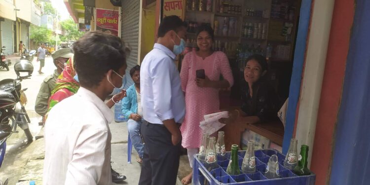 लहान सरसफाइ शखाद्वारा एक नम्बर रोडमा सरसफाइ