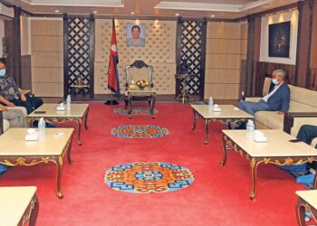 प्रधानमन्त्री निवास बालुवाटारमा बसेको सत्तारुढ गठबन्धनको बैठक