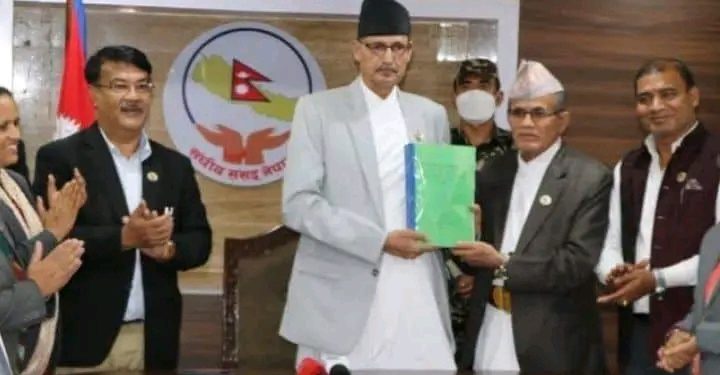 चौलेन्द्रलाई महाअभियोग लगाउने ९ आधार, समितिले बुझायो प्रतिवेदन