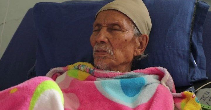 सत्यमोहन जोशीको स्वास्थ्यमा केही सुधार हुदै