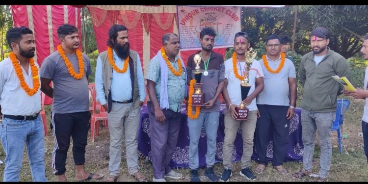 युनिक कृकेट कलब लहानद्वारा नगर स्तरीय खेल सम्पन्न