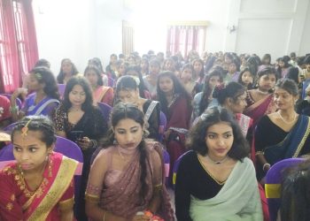 न्यूटन ईन्स्टिच्युटको फेर्वेल कार्यक्रममा विद्यार्थीको घुईचो