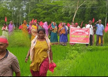 मिटर ब्याजी पीडित द्वारा सप्तरीको नहरनियाँमा जग्गा कब्जा मिटर ब्याजी भगत घर छोडेर फरार