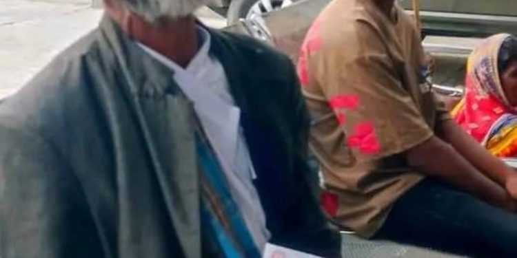 गोलबजारमा दलित महिला केन्द्रको पहलमा ७ जनाले नागरिकता प्राप्त गरे”