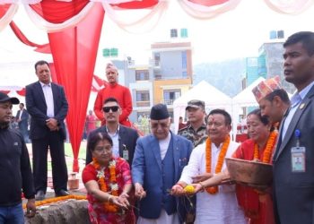 एमालेलाई विवादित जग्गा दान: व्यवसायी गुरूङ र ओली नेतृत्वको पार्टीविरुद्ध सर्वोच्चमा कानुनी लडाइँ