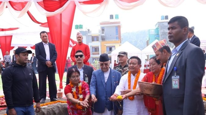 एमालेलाई विवादित जग्गा दान: व्यवसायी गुरूङ र ओली नेतृत्वको पार्टीविरुद्ध सर्वोच्चमा कानुनी लडाइँ