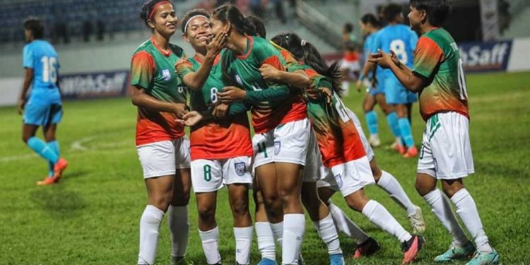 साफ महिला च्याम्पियनसिप: बंगलादेश समूह विजेता बन्दै सेमिफाइनलमा