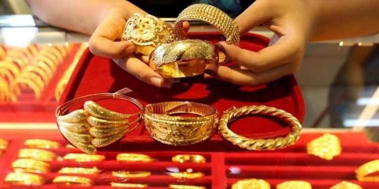 सुनको मूल्य तोलामा रु. १ लाख ७१ हजार, तिहारमा कीर्तिमान उचाइमा