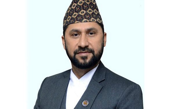 चितवनमा सहकारी ठगी प्रकरण: रवि लामिछानेसहित १० जनाविरुद्ध जाहेरी दर्ता