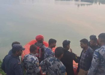 सर्लाहीमा पोखरीमा कार खस्दा दुई जनाको मृत्यु