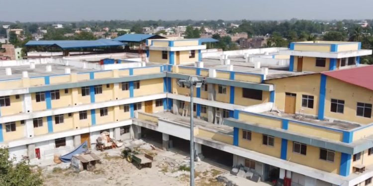 गजेन्द्रनारायण सिंह अस्पताल भवन निर्माण ६ वर्षदेखि अलपत्र