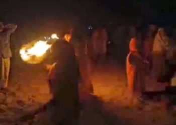 कमला नदीमा भक्तजनको घुइँचो: भगैतसहित कार्तिक स्नान सम्पन्न