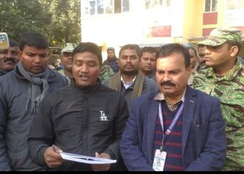 नगरपालिकाको त्रुटिपूर्ण प्रतिवेदनले खुट्टीखोला उत्खननमा अवरोध