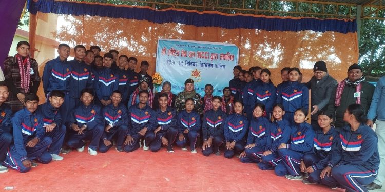 विद्यार्थीलाई आत्मरक्षा र राष्ट्रप्रतिको दायित्व सिकाउँदै एनसीसी तालिम