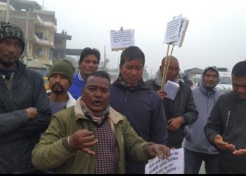 थारू भाषा उपेक्षा भएको भन्दै सप्तरीमा चर्कियो विरोध प्रदर्शन