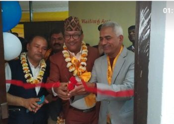 डा. भगवान कोइरालाको निगरानीमा लहानमा विशेष स्वास्थ्य सेवा सुरू