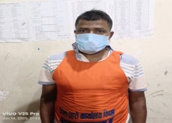 सिराहामा फाइनान्स लुटपाट: मुख्य अभियुक्त पक्राउ, अन्यको खोजी जारी