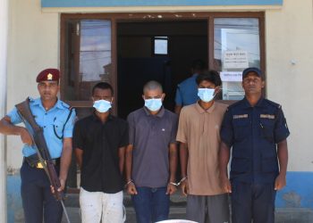 मिर्चैयामा लागुऔषधसहित तीन जना पक्राउ