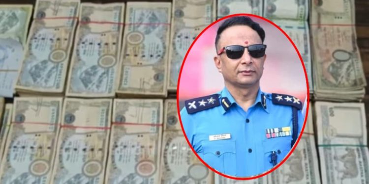 पर्साको एसपी मिश्रको सक्रियतामा १४ लाख रुपैया सहित २ जना कारोबारी पक्राउ