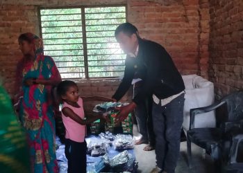 SOS बालग्रामद्वारा ४२ जना दलित बालबालिकालाई विद्यालय पोसाक वितरण