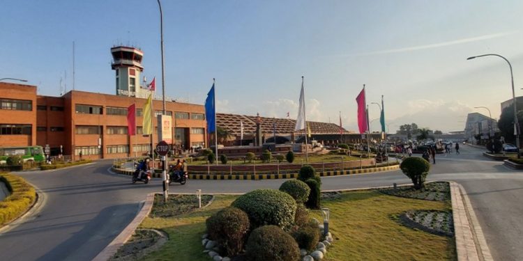 रनवे लाइट बिग्रँदा त्रिभुवन विमानस्थलमा उडान स्थगित