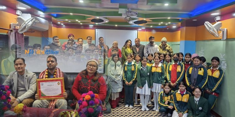 प्यारागन स्कुलका पूर्व विद्यार्थी दीपेन्द्र यादव एमबीबीएसमा पूर्ण छात्रवृत्तिमा चयन