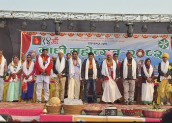 थारु भाषा, पहिरन र पहिचान संरक्षणका लागि माघी महोत्सवको आयोजना