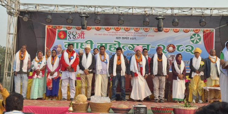 थारु भाषा, पहिरन र पहिचान संरक्षणका लागि माघी महोत्सवको आयोजना