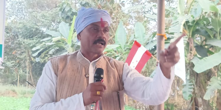 सिरहा–२ मा काङ्ग्रेस बलियो दाबी, ‘म जनताको सच्चा सेवक हुँ’ भन्दै रामचन्द्र यादव मैदानमा