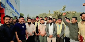 लहानमा रास्वपाको जनलहर, विभिन्न दल परित्याग गर्दै दर्जनौंको पार्टी प्रवेश