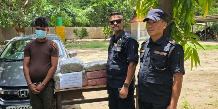 ईप्रका पटेर्वा सुगौलीले २० किलो लागूऔषध गाँजा सहित भारतीय अंसारी पक्राउ