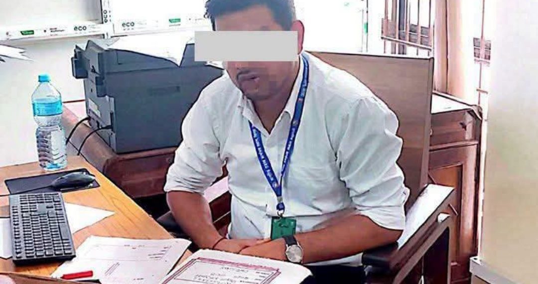कर परीक्षणको नाममा ५ लाख घुस मागेको आरोपमा लहानका कर अधिकृत रंगे हात अख्तियारको फन्दामा